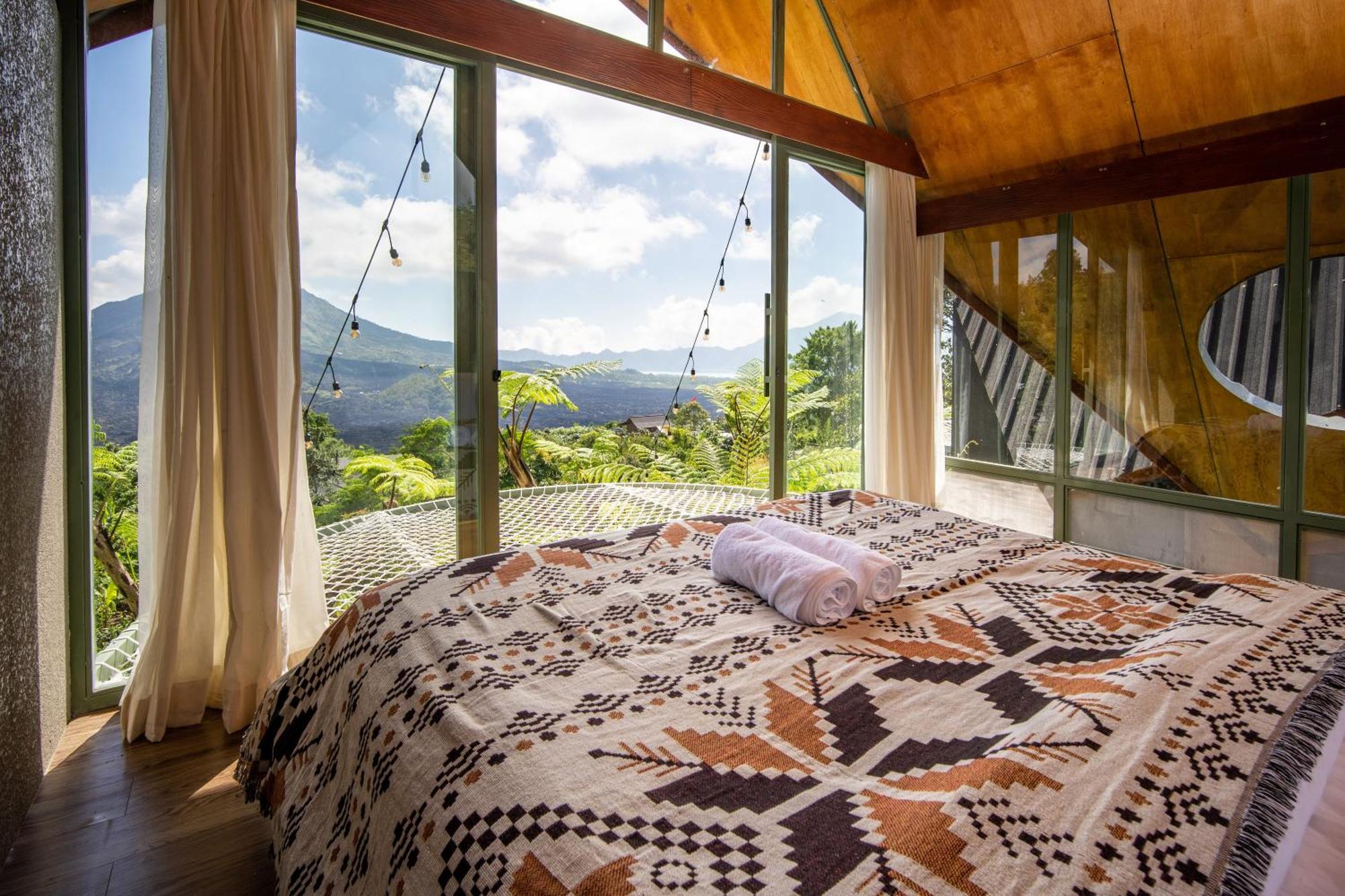 Black Wood Cabin Kintamani Dış mekan fotoğraf